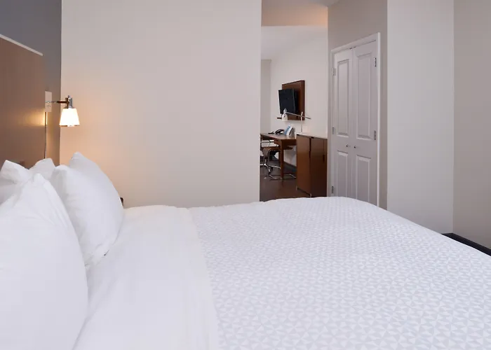 Four Points By Sheraton O'hare Hotel Mount Prospect