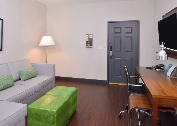 Four Points By Sheraton O'hare Hotel 3*