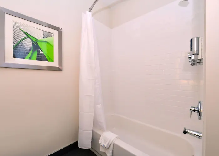 Four Points By Sheraton O'hare 3*